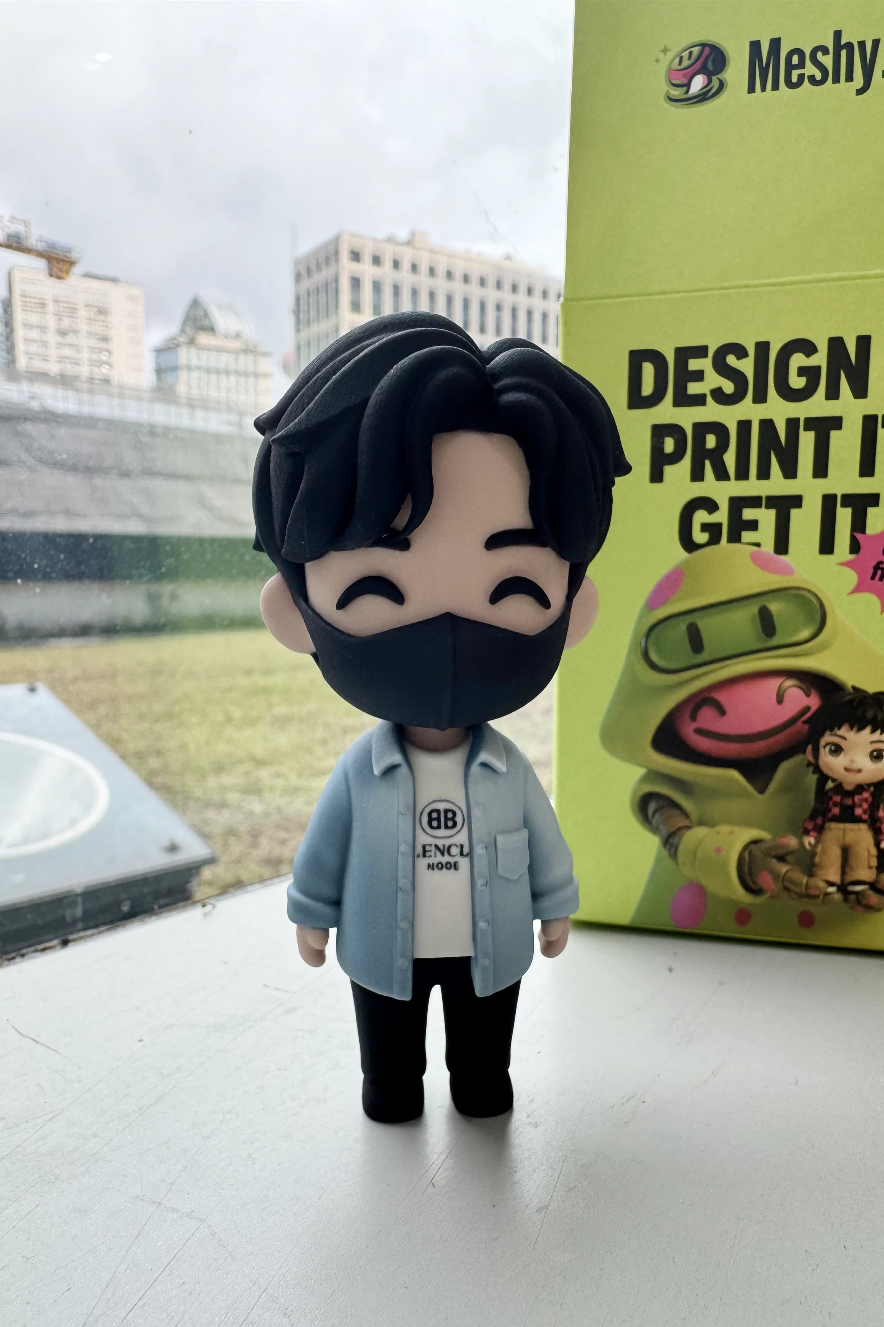 Custom chibi figure review photo from Iris